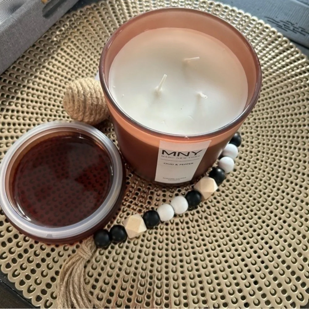 ✨NWT Marc New York MNY 3 wick candle 🕯️- OUD & Pepper 🌶️